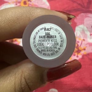 MAC Powder Kiss Liquid Lipstick "Date-Maker"