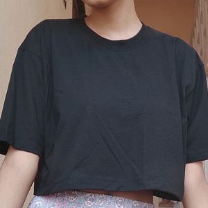 Oversized Crop T-shirt