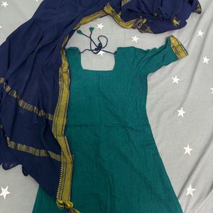 Handloom Kurta With Dupatta