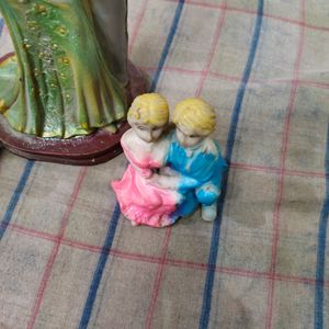 3 Pieces Of Couple Statue