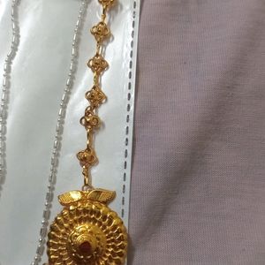 New Stylish Golden Mangtika With Chain