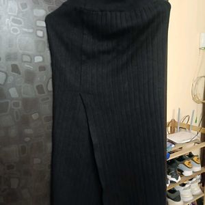 Woolen Skirt With Side Slit