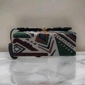 Crossbody Stylish Slingbag Multicolour