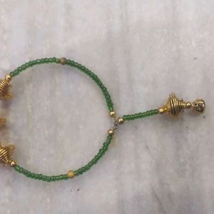 Bracelet Green Colour