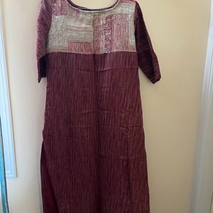 Women Maroon Kurta