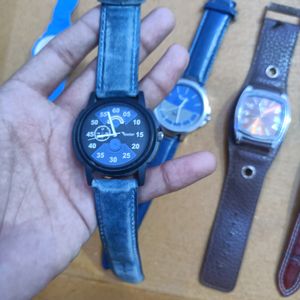 6 Watches + 399₹ Alovera Jell