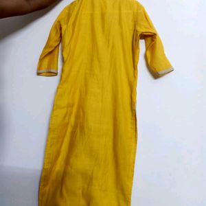 Women's Yellow Kurti Size -34