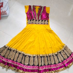 Designer Anarkali Suit Set With Dupatta