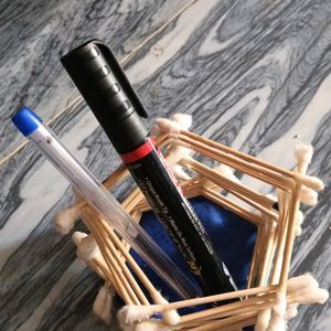 Pen Stand