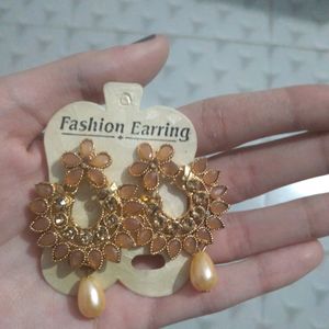 Earings