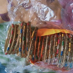 4 Set Party Wear And Daily Use Glass Bangles