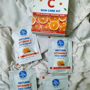 Vitamin C Skincare Kit