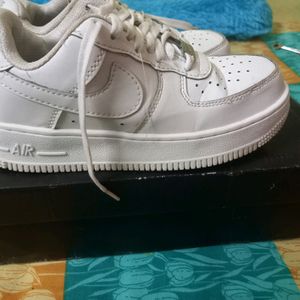 Original Nike Airforce Sneaker For Women.