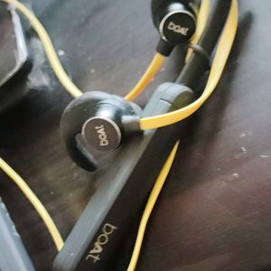 BOAT Rockerz 255 Pro Wireless Bluetooth Earphones