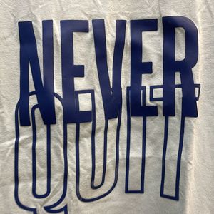 NEVER QUIT Fashivo T-shirt