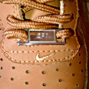 Original NIKE AIR FORCE 1 FLAX Supreme (LIKE NEW)