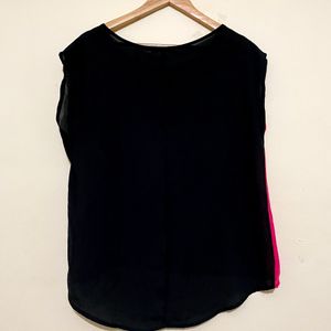 Imported Up & Down Sleeveless Top By SES