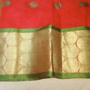 Red Bengal Tant Saree With Zari Skirt Border