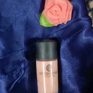 Color Essence Foundation