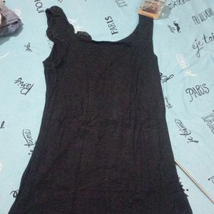 Very Preety Top Sleeveless Price Drop....