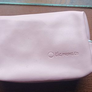 The Moms Co. Makeup Pouch