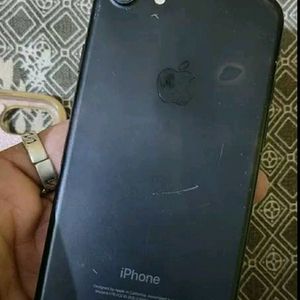 iPhone 7 32GB BLACK VARIANT