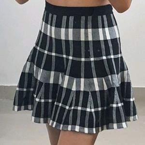 Korean Pinterest Skirt ⚫️