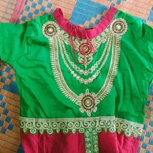 Beautiful Kurti And Pant Set