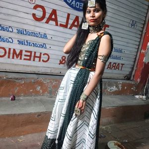 White Green Choli With Jewellery