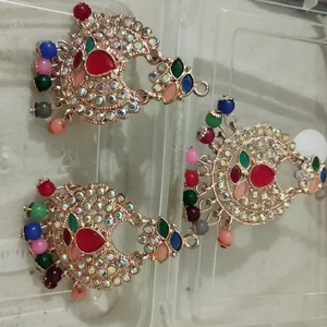 Shinning Earrings And Tikka Set