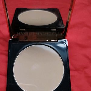 Myglamm MANISH MALHOTRA COMPACT