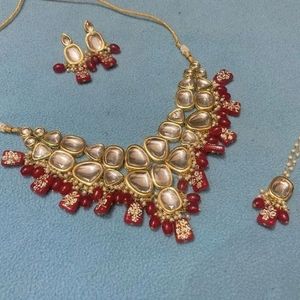 Semi Bridal Jewellery Set In Red Kundan