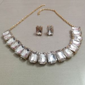 Necklace Set