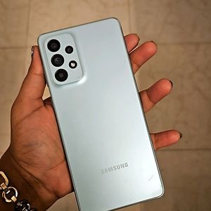 SAMSUNG A 73 ON SALE ( 1.5 YRS Oly)