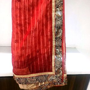 Red N Off White Saree