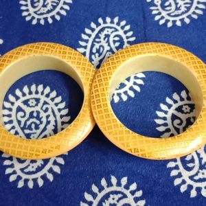 Painting Kada Bangles Peach Color