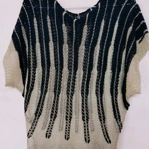 Knitted Top Golden And Black