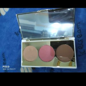 Myglamm 3 In 1 Contour Blusher Highlighter