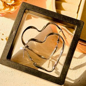 Alloy Silver Heart ♥️ Shape Hoops