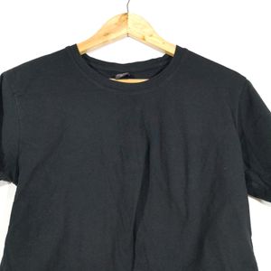 Black Casual Crop T-Shirt (women's)