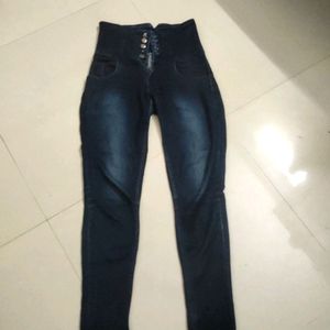 Women SkinnyFit HighWaist Jeans