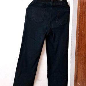 VERO MODA Black Jeans From Myntra