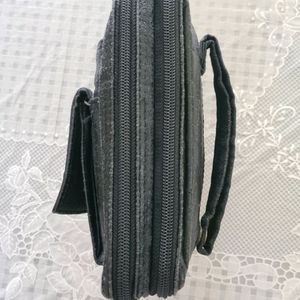 Samsonite Black Leather Pouch