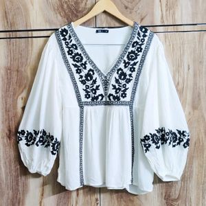 Off White Black Embroidery Work Top Size-36-38