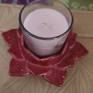 Lotus Candle Holder With Rose Flavour