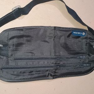 1 Waist Pouch And Navigation