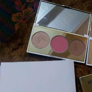 Myglamm Blush Highliter Bronzer 3in1 Palate