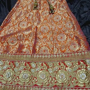 Lengha Chunni