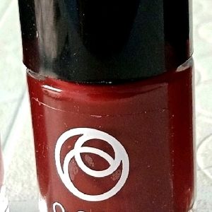 Oriflame On Colour Burgandu Chocolate..Nail Polish