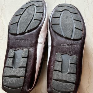 Unbranded shoes (Hermes)